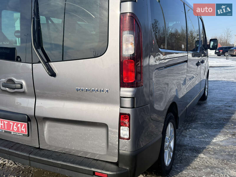 Минивэн Renault Trafic 2018 в Луцке