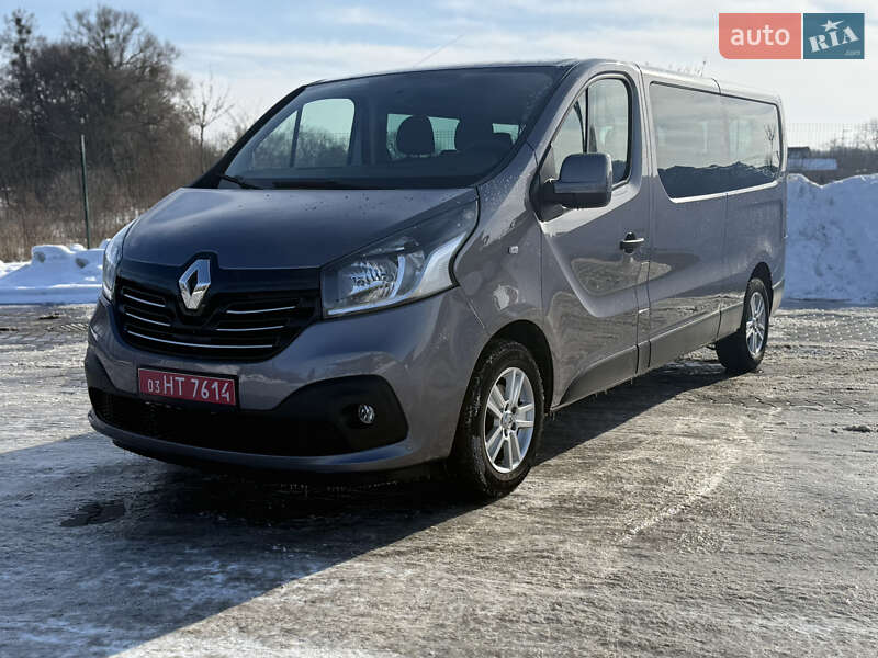 Минивэн Renault Trafic 2018 в Луцке