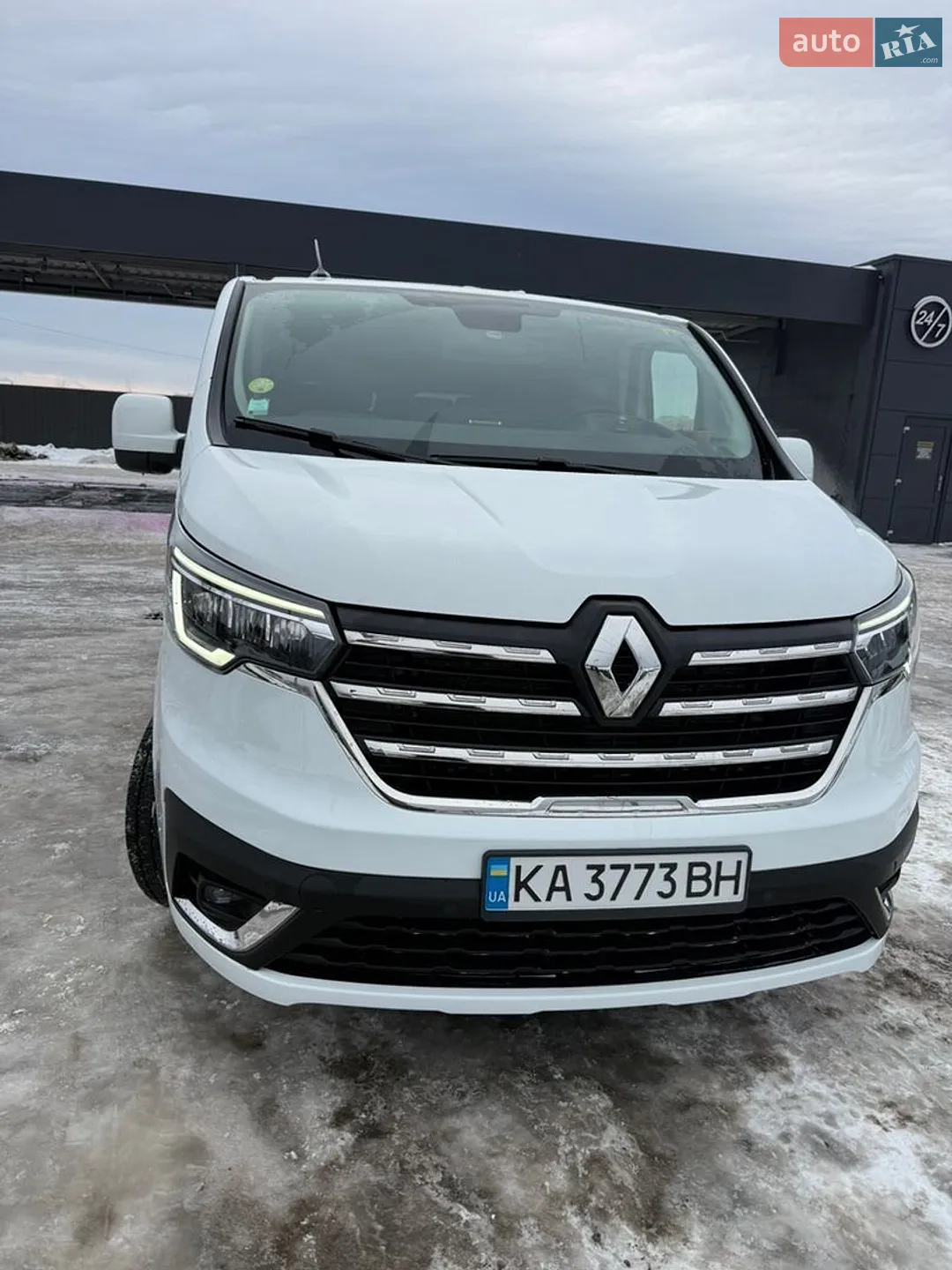 2022 Renault Trafic - фото 1