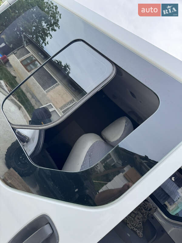 Мінівен Renault Trafic 2007 в Долині