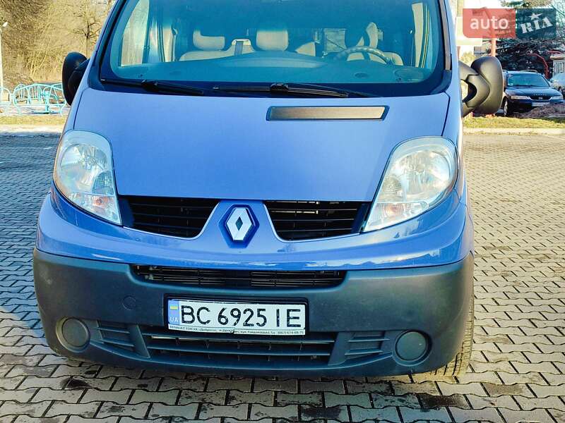 Мінівен Renault Trafic 2010 в Вінниці