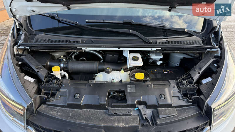 Грузовой фургон Renault Trafic 2020 в Ровно