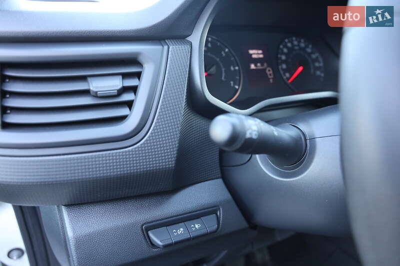 Вантажний фургон Renault Trafic 2023 в Луцьку фото 24 Вантажний фургон Renault Trafic 2023 в Луцьку