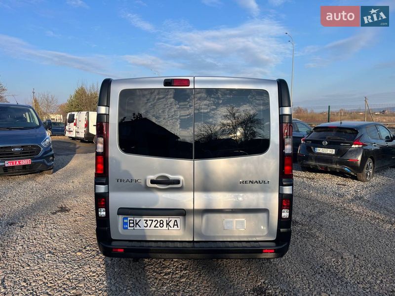Мінівен Renault Trafic 2021 в Дубні