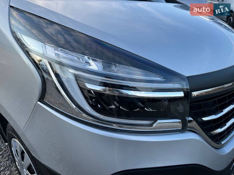 Мінівен Renault Trafic 2021 в Дубні