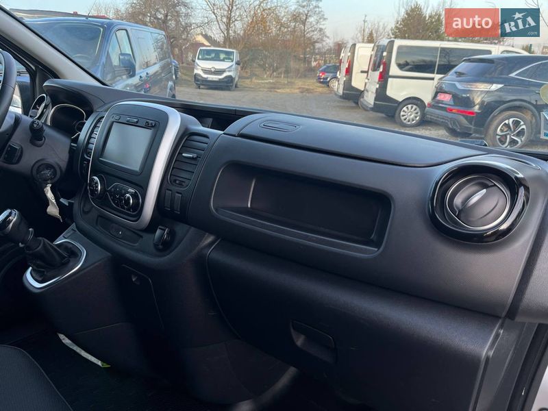 Мінівен Renault Trafic 2021 в Дубні