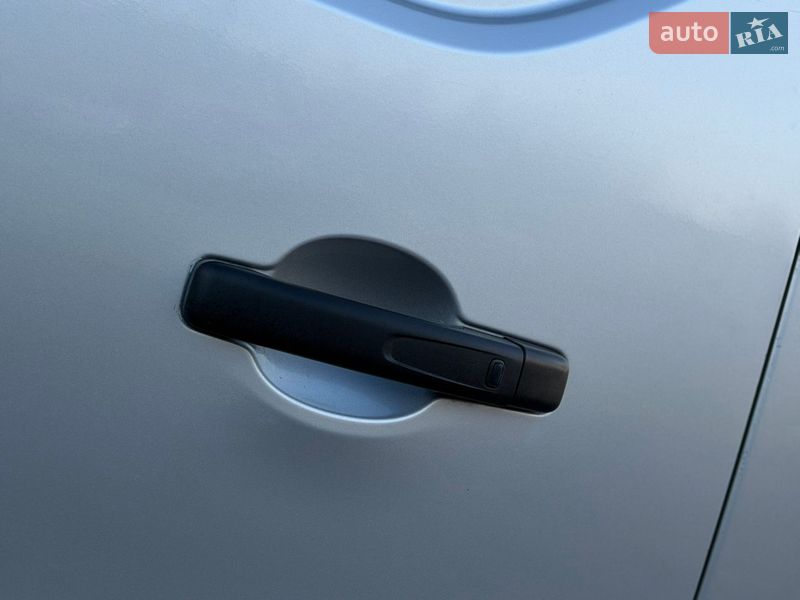 Вантажний фургон Renault Trafic 2020 в Дубні