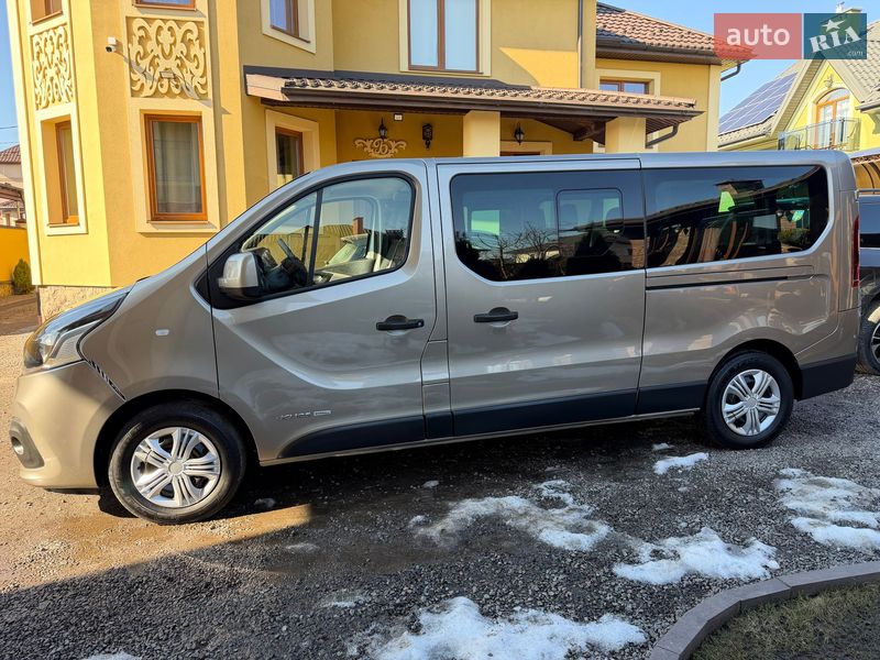 Мінівен Renault Trafic 2017 в Львові