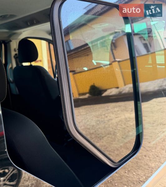 Мінівен Renault Trafic 2017 в Львові