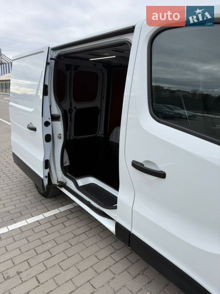 Вантажний фургон Renault Trafic 2021 в Дрогобичі