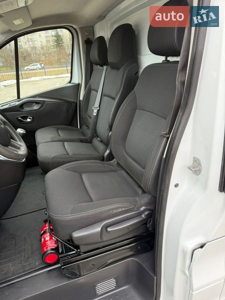 Вантажний фургон Renault Trafic 2021 в Дрогобичі