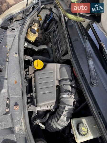 Мікроавтобус Renault Trafic 2010 в Іллінцях