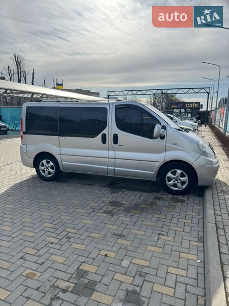 Минивэн Renault Trafic 2009 в Шаргороде