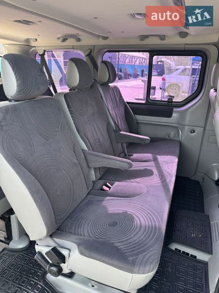 Минивэн Renault Trafic 2009 в Шаргороде