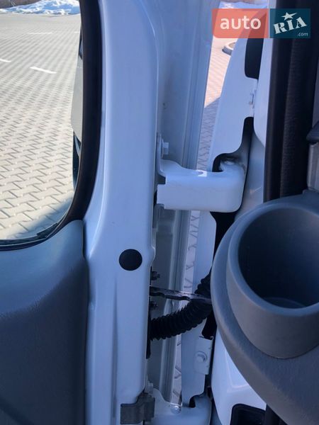 Минивэн Renault Trafic 2014 в Дубно