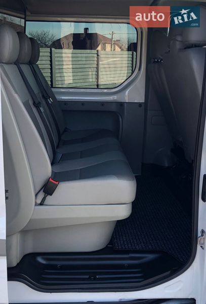 Минивэн Renault Trafic 2014 в Дубно