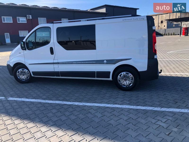 Минивэн Renault Trafic 2014 в Дубно