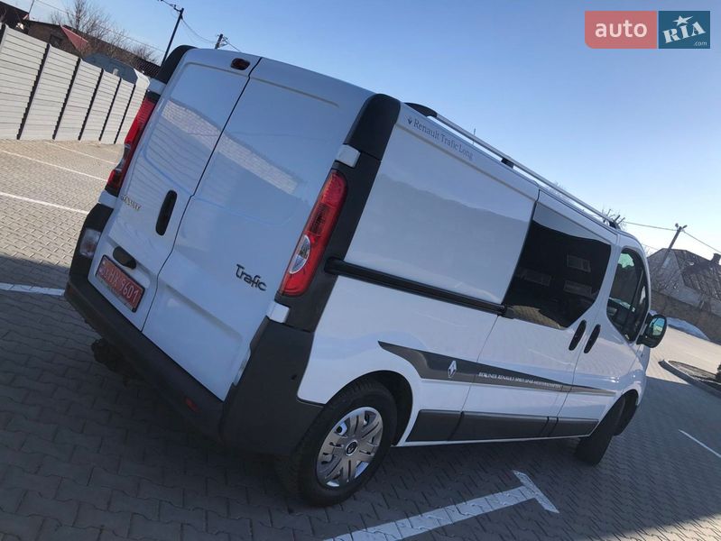 Минивэн Renault Trafic 2014 в Дубно