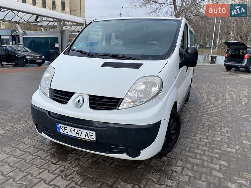Минивэн Renault Trafic 2007 в Кривом Роге
