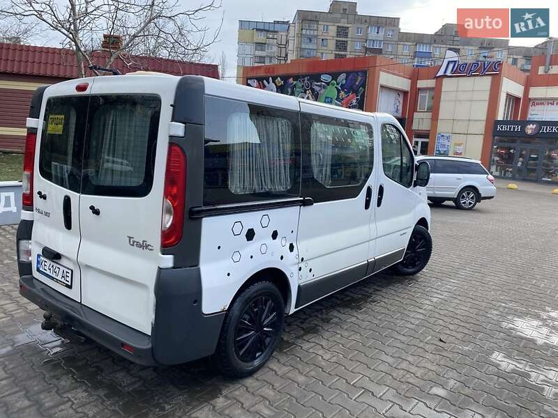 Минивэн Renault Trafic 2007 в Кривом Роге