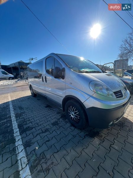 Минивэн Renault Trafic 2010 в Житомире