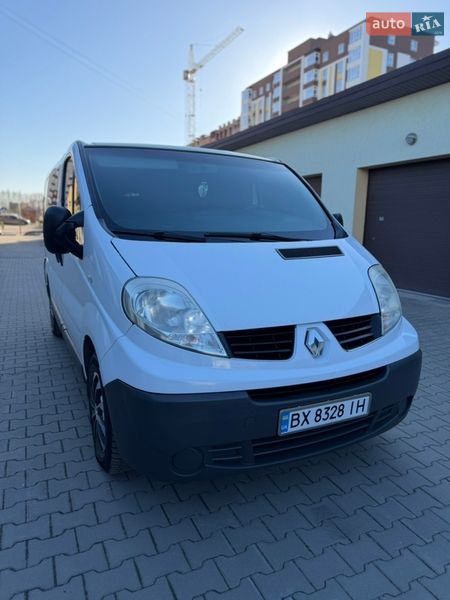 Мінівен Renault Trafic 2007 в Хмельницькому