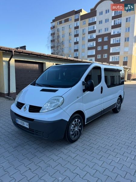 Мінівен Renault Trafic 2007 в Хмельницькому