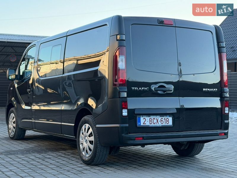 Грузопассажирский фургон Renault Trafic 2020 в Дубно