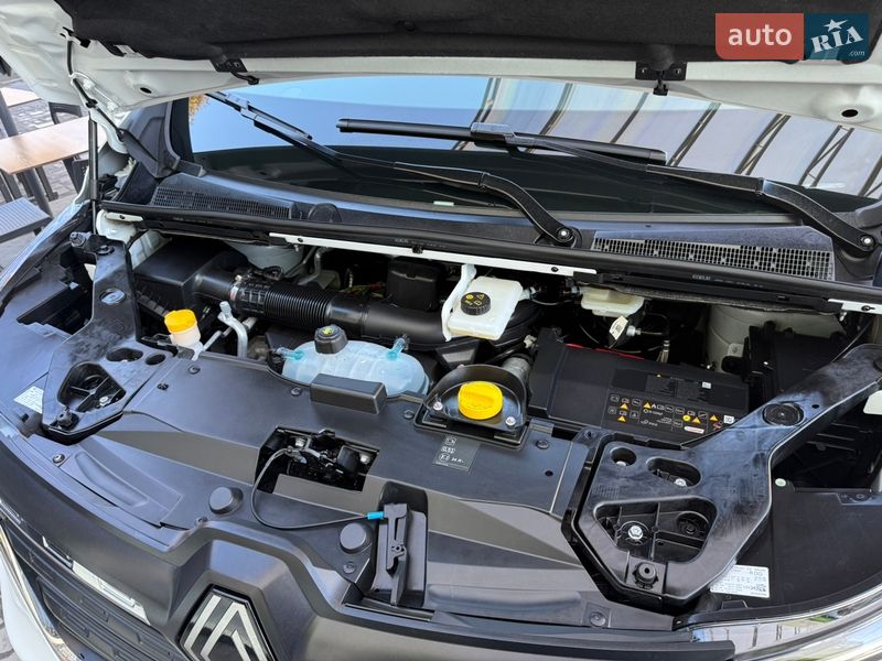 Грузовой фургон Renault Trafic 2025 в Дубно