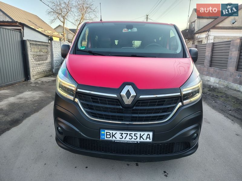Минивэн Renault Trafic 2021 в Дубно