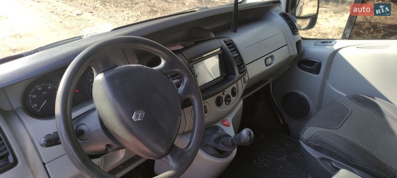 Минивэн Renault Trafic 2008 в Коростене