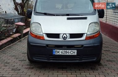 Минивэн Renault Trafic 2004 в Дубно