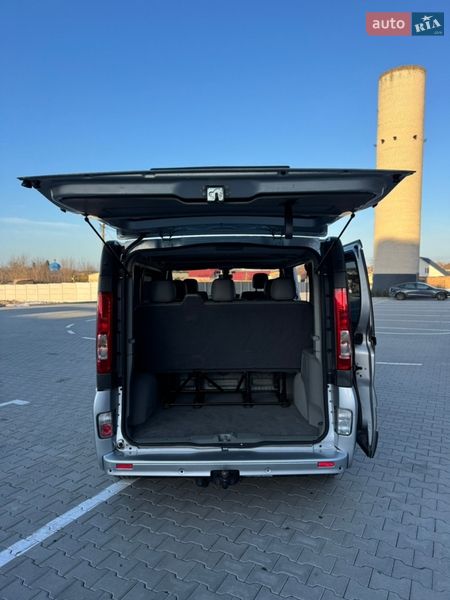 Минивэн Renault Trafic 2011 в Дубно