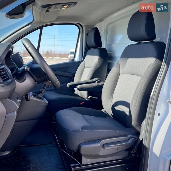 Грузовой фургон Renault Trafic 2022 в Киеве