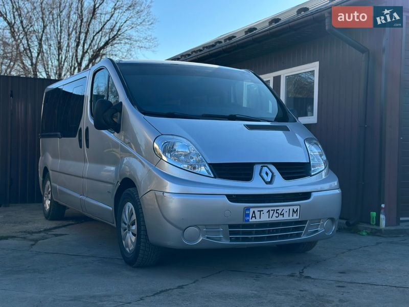 Мінівен Renault Trafic 2007 в Івано-Франківську