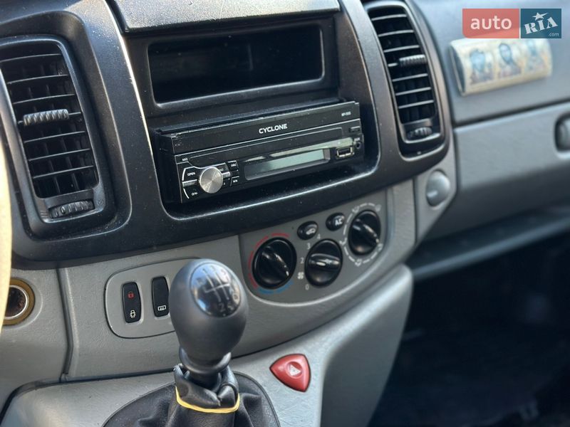 Мінівен Renault Trafic 2007 в Івано-Франківську