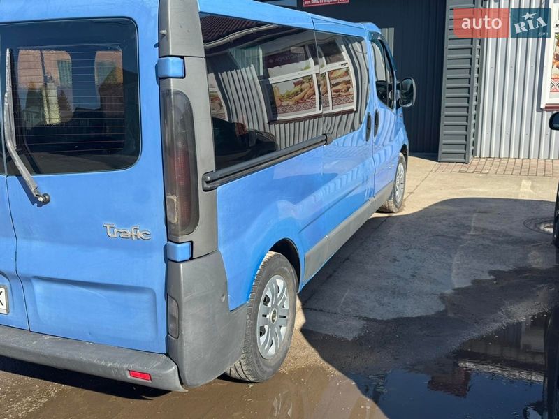 Мінівен Renault Trafic 2005 в Бердичеві