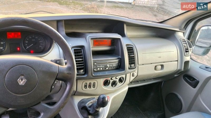 Грузовой фургон Renault Trafic 2010 в Каменском фото 12 Грузовой фургон Renault Trafic 2010 в Каменском