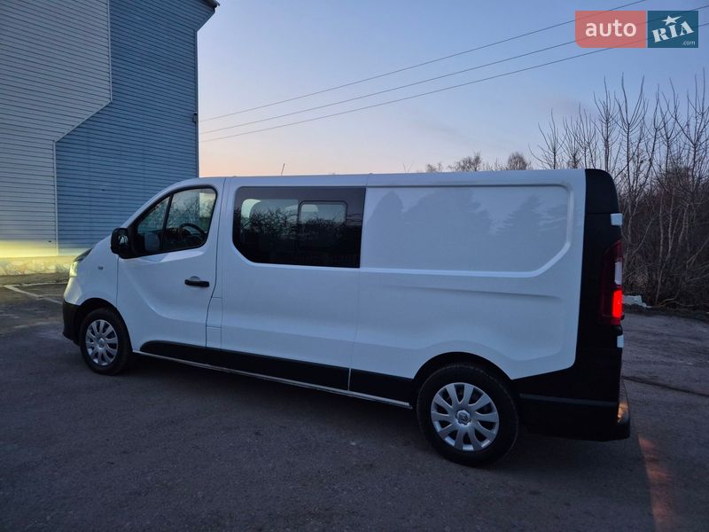 Грузопассажирский фургон Renault Trafic 2021 в Ровно
