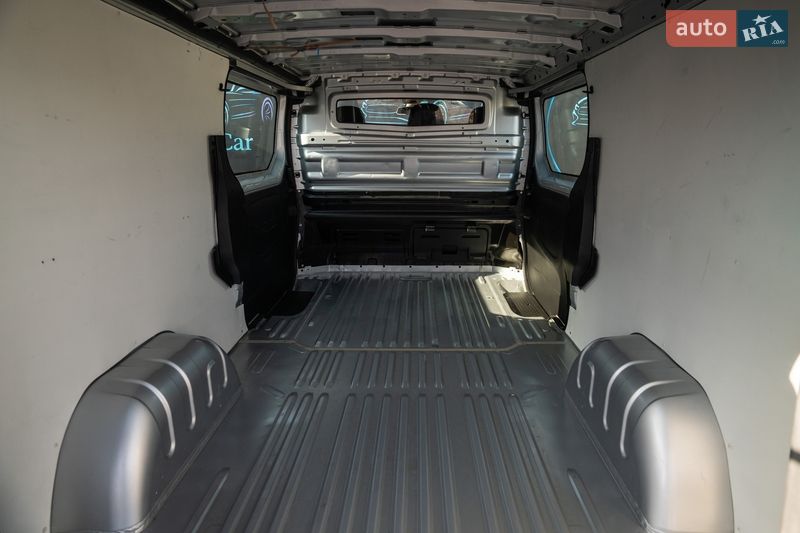 Грузовой фургон Renault Trafic 2020 в Луцке