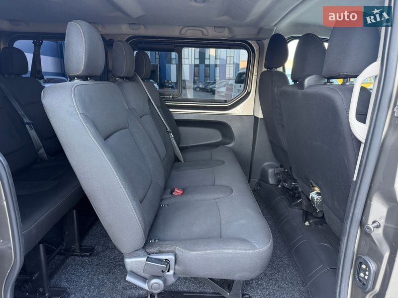Мінівен Renault Trafic 2017 в Рівному
