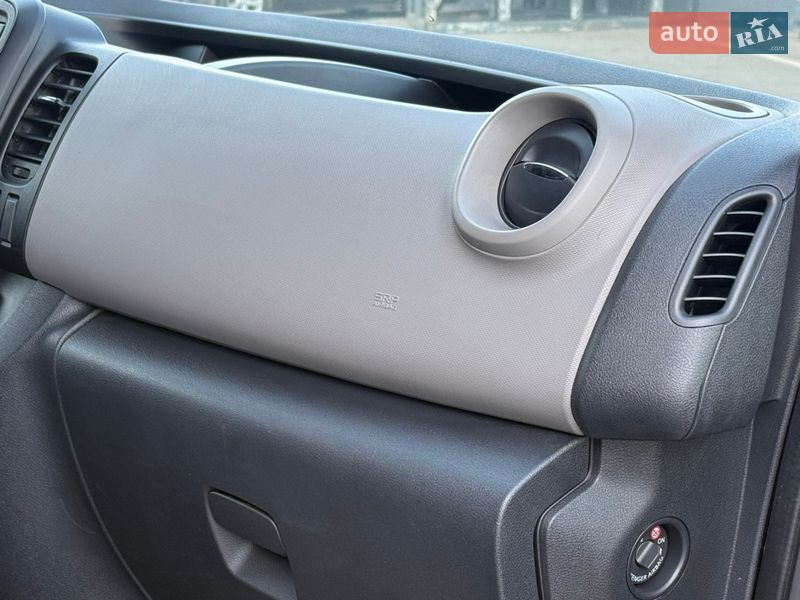 Мінівен Renault Trafic 2017 в Рівному