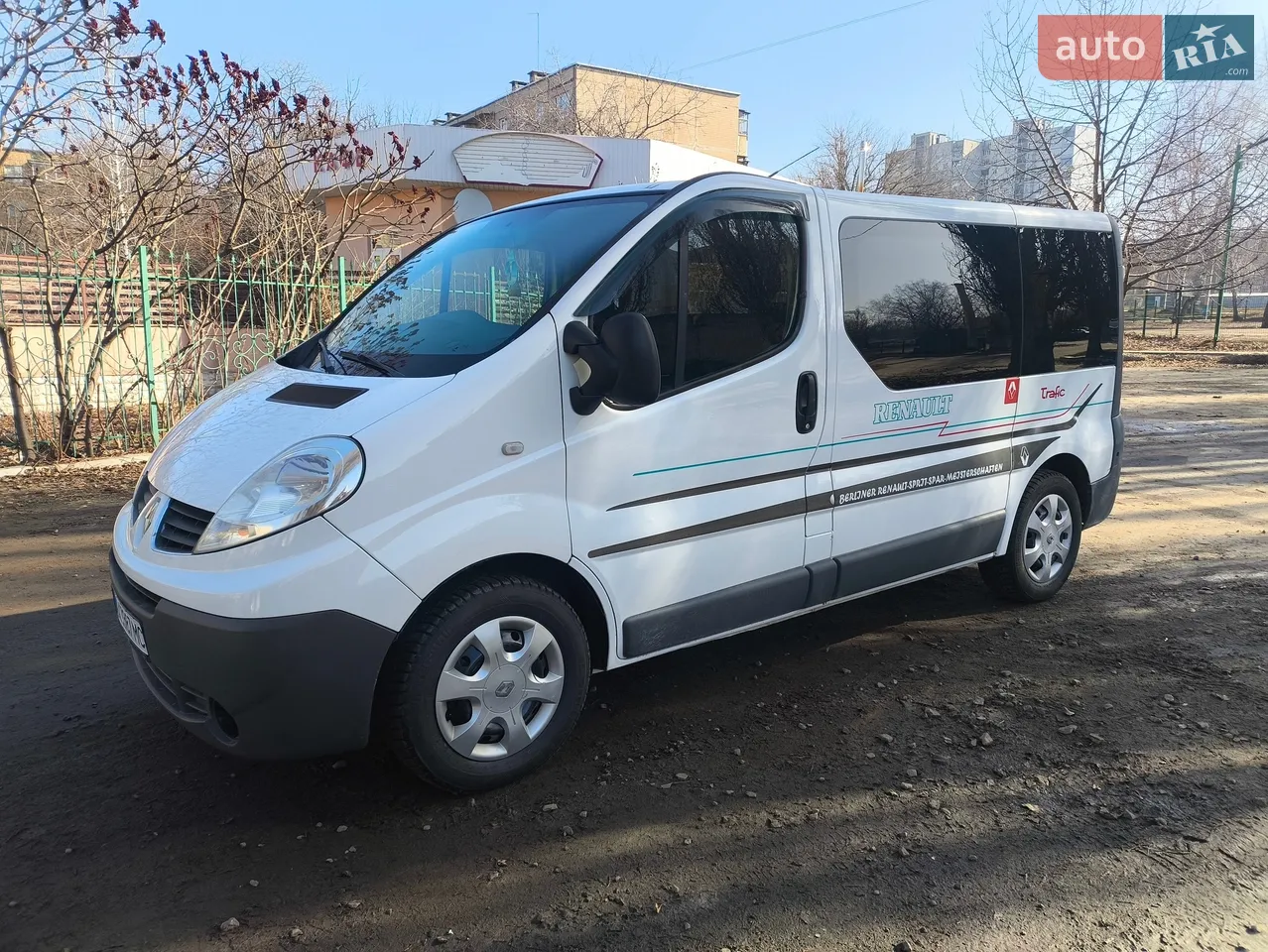 2011 Renault Trafic - мініатюра 29