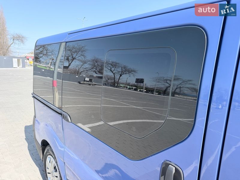 Минивэн Renault Trafic 2003 в Одессе