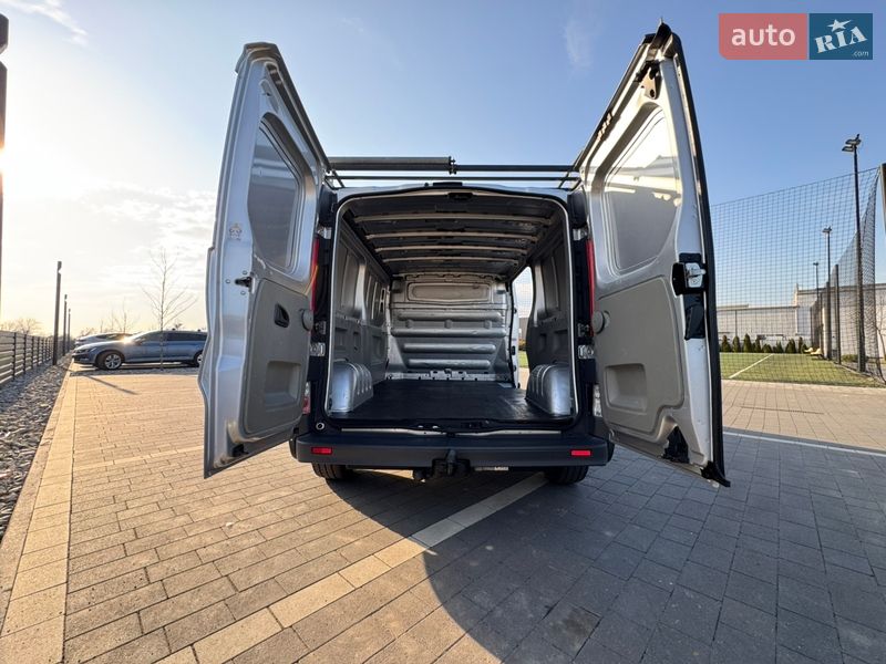 Грузовой фургон Renault Trafic 2013 в Мукачево