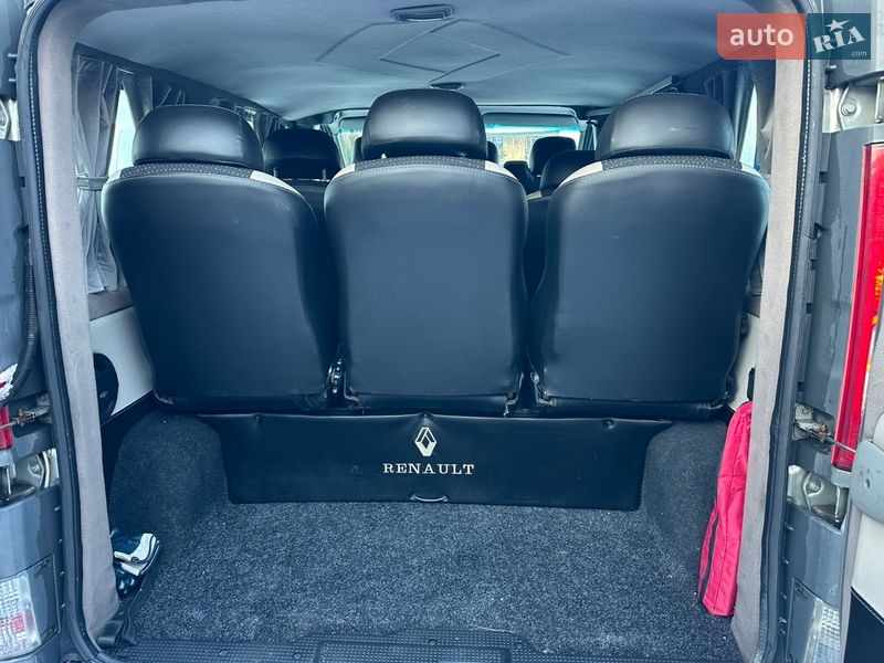 Минивэн Renault Trafic 2007 в Делятине