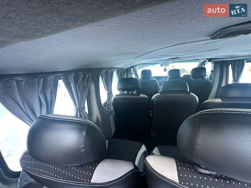 Минивэн Renault Trafic 2007 в Делятине