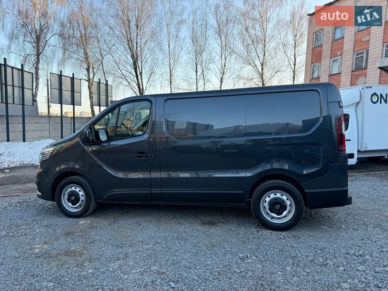 Вантажний фургон Renault Trafic 2022 в Рівному