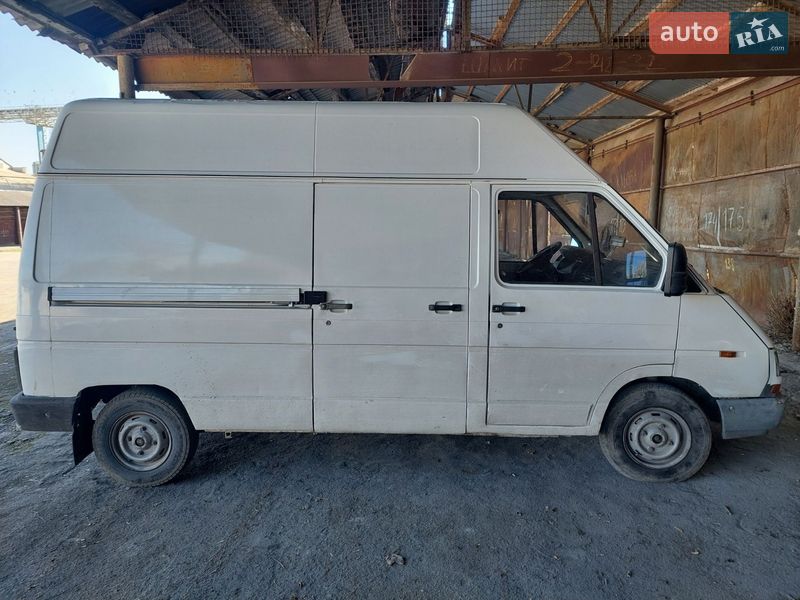 Мінівен Renault Trafic 1995 в Кременці