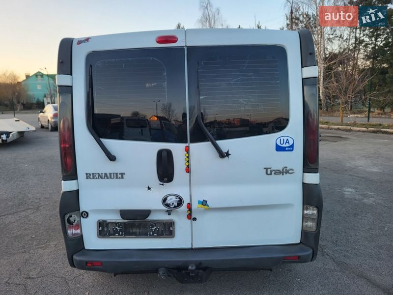 Мінівен Renault Trafic 2004 в Хмельницькому